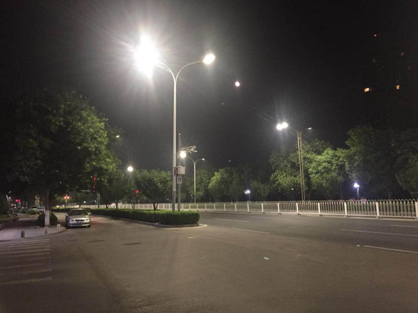 工程師趕往現(xiàn)場 工程師趕往現(xiàn)場