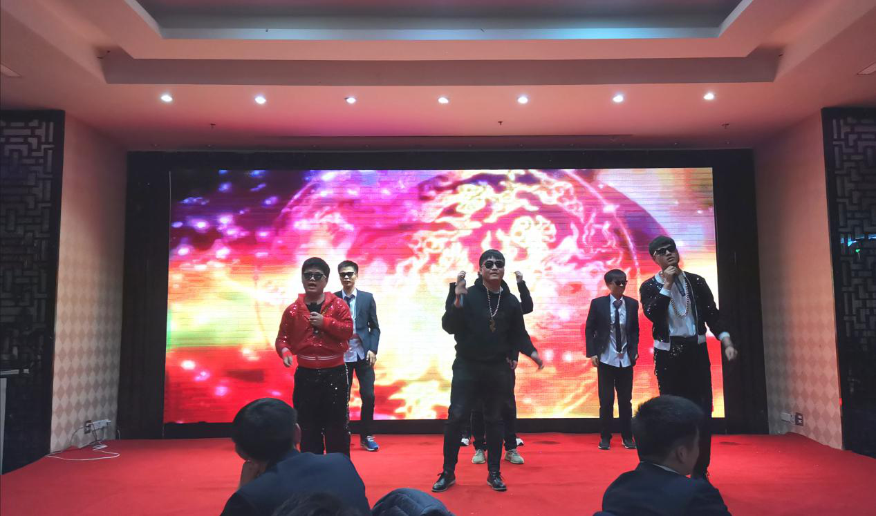 歌舞類年會(huì)節(jié)目 歌舞類年會(huì)節(jié)目